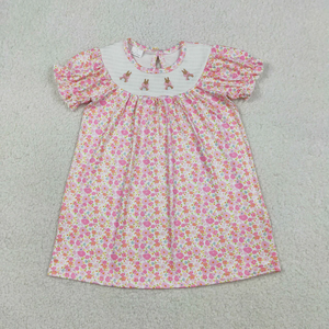 Vestido de Niña con Bordado de Conejitos, Lazos y Flores, Estilo Smocked, Color Rosa, Largo hasta la Rodilla, para Pascua - Product Image 1