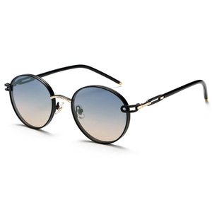 Nouvelles lunettes de soleil rondes pour femmes, monture en métal noir, verres polarisés TAC UV400, type 3, pour la conduite - Product Image 1