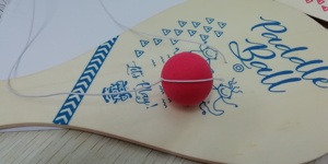ไม้เทนนิสชายหาดน่ารักสำหรับกิจกรรมกลางแจ้ง - ของเล่นโครงสร้างไม้ซุง - Product Image 3