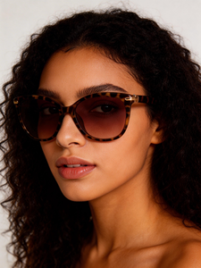 Gafas de Sol Cuadradas Unisex con Montura Completa, Protección UV400 Clásica OEM, Lentes con Marco de PC SP9974, Color Pantone Disponible, para Exteriores - Product Image 1