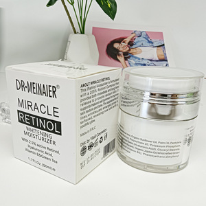 Meilleure Crème Visage Anti-<span class=keywords><strong>rides</strong></span> et Éclaircissante au Gel d'<span class=keywords><strong>Aloe</strong></span> <span class=keywords><strong>Vera</strong></span> et à l'Arbutine, Active <span class=keywords><strong>pour</strong></span> le Jour, Nourrissante et Hydratante - Product Image 4