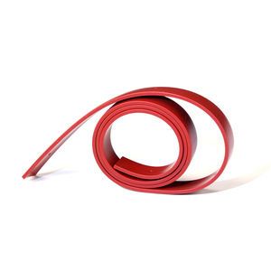 Verpakkingsmachine rode rubberen geperforeerde tandriem vacuüm rubberen folie trekriem aandrijfriem snijden - Product Image 3