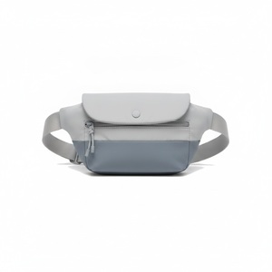 Riñonera de nailon con correas ajustables, bolsillo frontal con solapa de cierre a presión, bajo MOQ, venta al por mayor, fabricado en Taiwán - Product Image 5