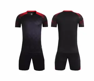 新设计的足球队足球球衣套装为球队邮路德足升华足球服装印花足球衬衫