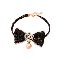 Collier pour animaux de compagnie de style princesse haut de gamme en coton et polyester, motif rayé, décoration nœud papillon, parfum agréable, confortable à porter