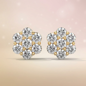 Pendientes de tuerca con racimo floral de diamantes cultivados en laboratorio de corte redondo en oro de 10K, 14K, 18K y plata de ley 925, 935 - Product Image 1