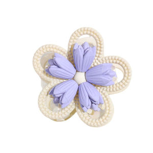 إكسسوارات نسائية ثلاثية الأبعاد بمشبك زهور ألوان الباستيل من الراتنج إكسسوارات شعر زهور بلاستيكية للبيع بالجملة - Product Image 2