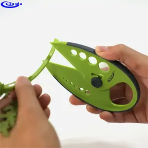 Hot Sell Vegetable Kitchen Tool Stem Leaf Stripper Tool Herbs Cutter Scissor Cilantro Leaf Remover Greens Stripping Tool
