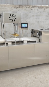Máquina Automática para Hacer Empanadas de Gran Capacidad con Motor y 220V, 4 Juegos de Cortadores Personalizados para Uso en Restaurantes y Fábricas - Product Image 6