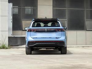 Xe SUV L PRO 380TSI R-Line 4WD số tự động, camera lùi, vô lăng bên trái, động cơ Turbo, tiêu chuẩn khí thải Euro VI, lốp R18, cửa sổ trời toàn cảnh tối màu - Product Image 5