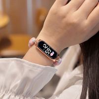 Jam Tangan Digital LED Fashionable, Gelang Manik Resin Lucu, Liontin Hati dan Kura-kura, Jam Elektronik untuk Hadiah Ulang Tahun Anak Perempuan