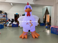 Ballon gonflable personnalisé en forme de coq avec éclairage LED, en tissu Oxford résistant au soleil et au vent pour la publicité extérieure