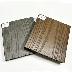 Planches <span class=keywords><strong>de</strong></span> terrasse WPC <span class=keywords><strong>de</strong></span> haute qualité 140*22mm, creuses, résistantes aux intempéries, pour piscine, hôtel et projets <span class=keywords><strong>de</strong></span> parcs - Product Image 3