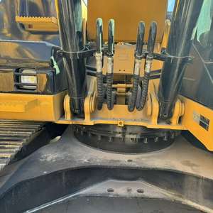 Excavadora Caterpillar 320D2 en Estado Original, Usada, Procedente <span class=keywords><strong>de</strong></span> Japón, <span class=keywords><strong>de</strong></span> 20 Toneladas, Mediana, con Buen Motor y Transmisión, Sin Pintar - Product Image 2