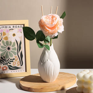 Nouvelle boîte-cadeau de bougie aromathérapeutique en céramique avec fleurs séchées, modèle <span class=keywords><strong>Fanyi</strong></span>, personnalisable, OEM ODM, commerce transfrontalier - Product Image 2