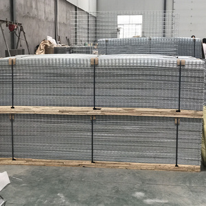 Panneau de treillis soudé en fil d'acier noir à faible teneur en carbone 4 pi x 8 pi 50 x 50 x 2 mm pour le renforcement du béton - Product Image 1