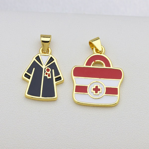 Colgante de Joyería DIY Chapado en Oro de 18K con Diseño de Sombrero Vaquero del Oeste, Corazón, Amor Infinito, Rosa y Flor - Product Image 4