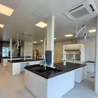 Mobilier de laboratoire professionnel en acier pour les écoles et les hôpitaux, surfaces résistantes aux produits chimiques, conception modulaire pour des aménagements flexibles