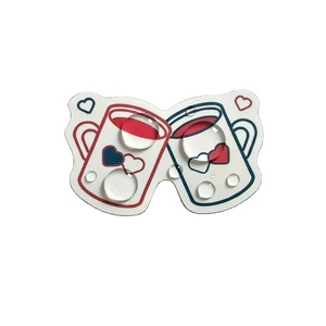 Pegatinas de vinilo personalizables, duraderas, ecológicas, autoadhesivas e impermeables, formas personalizables disponibles, aptas para venta al por mayor. - Product Image 1