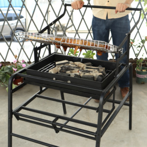 Griglia <span class=keywords><strong>Barbecue</strong></span> Girevole Personalizzata in Acciaio <span class=keywords><strong>Inox</strong></span> con Cestello <span class=keywords><strong>per</strong></span> Carbonella e Rete Rotante - Product Image 1