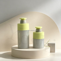 Bouteilles de shampooing et d'après-shampooing en PET de luxe, nouveau design, 300 ml et 500 ml, flacon pompe en plastique unique personnalisé, logo personnalisable