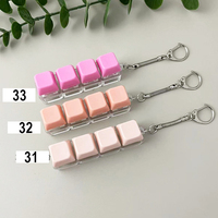 Porte-clés LED en acrylique personnalisé avec logo, touches de clavier avec interrupteurs à pression et fonction fidget clicker
