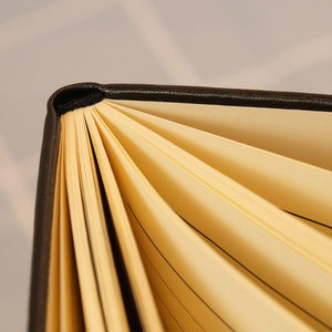 Libreta de Cuero PU con Logotipo Grabado Personalizado, Bloc de Notas para Conferencias con Porta Tarjetas - Product Image 4