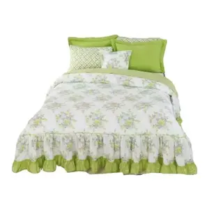 Juego de Edredón Belora de Algodón con Estampado Floral y Borde con Volantes, Tamaño Matrimonial, 3 Piezas, Ropa de Cama para el Hogar - Product Image 1