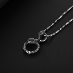 Collar con Colgante de Serpiente, Acero Inoxidable, Diseño del Zodiaco Animal SP911, Joyería de Moda - Product Image 2