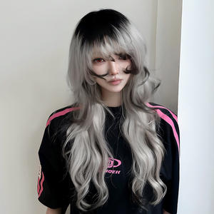 วิกผมยาวหยิกแบบมีหน้าม้า สีดำไล่ระดับขาว แบบผมธรรมชาติ  ใยสังเคราะห์คาเนคาลอน  วิกเต็มศีรษะ ยี่ห้อในประเทศ - Product Image 3