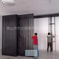 Huazhimeng métal céramique carrelage mural présentoir support en verre pierre frittée panneau perforé mural présentoir pour salle d'exposition