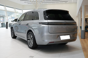 Lixiang L8 Luxury Suv 2024 Voiture hybride 449ps Longue autonomie 1360km Nouvelle arrivée Véhicules à énergie nouvelle - Product Image 4