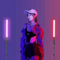PROMO EXCEPTIONNELLE : Tube LED 30W, Baguette Lumineuse Portable Rechargeable RGB, Lampe de Remplissage pour Photographie et Vlog Vidéo