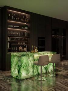 Plan de travail et meuble-lavabo en dalle de quartzite <span class=keywords><strong>Charlotte</strong></span> Green transparente rétroéclairée, en pierre précieuse verte de jade et cristal d'émeraude naturel poli moderne - Product Image 5