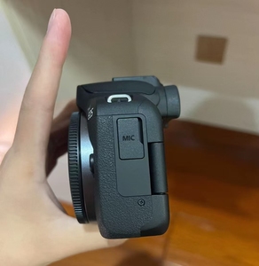 กล้องมิเรอร์เลสแบบ SLR ความละเอียด 24MP รุ่น R50 ตัวกล้องเท่านั้น รองรับ 4K กล้องดิจิตอล APS-C - Product Image 4