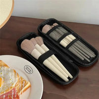 Petit et grand étui à pinceaux de maquillage noir personnalisé pour le rangement des cosmétiques Porte-pinceau de maquillage de voyage pour femmes Crayon à sourcils