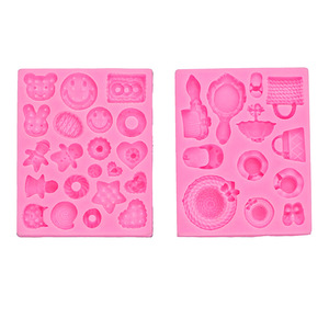 <span class=keywords><strong>Stampi</strong></span> in Silicone Ecologici a Forma di Dessert con Faccine Sorridenti e Cuori <span class=keywords><strong>per</strong></span> Decorazioni di Ciambelle e Cioccolato - Product Image 2