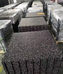 กระเบื้องยางแบบประกบกันสำหรับสนามเด็กเล่น สนามหลังบ้าน และพื้นที่เล่น - Product Image 3