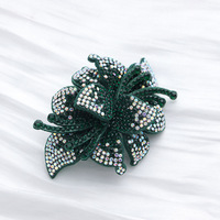 Tissu en patchwork à fleurs doubles en strass brillants Selina Crystal pour sandales, sacs, chapeaux, vêtements et accessoires de transformation