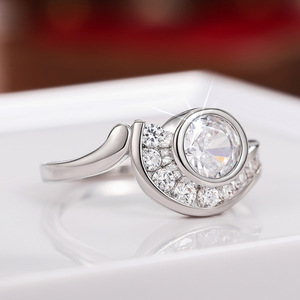 Anello Statement Irregolare per Donne, Elegante Gioiello da Dito per Proposta di Matrimonio e Moda - Product Image 6