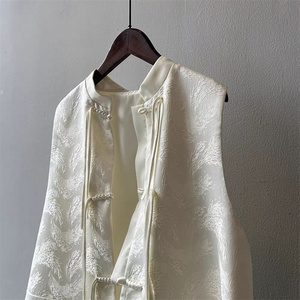 Style chinois <span class=keywords><strong>brodé</strong></span> noeud bouton <span class=keywords><strong>gilet</strong></span> court mode féminine <span class=keywords><strong>gilet</strong></span> court - Product Image 5