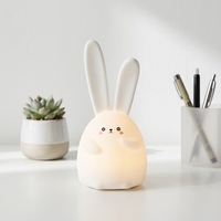 Veilleuse Lapin en Silicone Personnalisée en Gros, Rechargeable par USB, à Changement de Couleur, Intensité Variable, 7 Couleurs, pour Chambre de Bébé, Vente en Gros