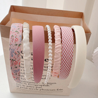 Juego de 7 Diademas Elegantes para Mujer, con Cuentas, Perlas, Flores y Satén, en Empaque Personalizado con Marca