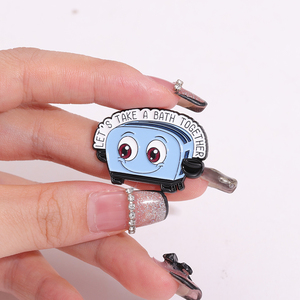 Pin esmaltado para hacer pan azul, broche de Metal para tostadora de dibujos animados, insignia de solapa, joyería, mochila, accesorios, venta al por mayor - Product Image 4