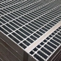 Grille en acier inoxydable et acier au carbone durable pour les systèmes de drainage des allées de villas et parcs - Revêtement de sol extérieur anti-corrosion