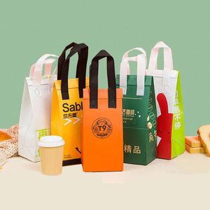 Sac isotherme jetable personnalisé avec logo, à prix avantageux, OEM, pour la livraison de repas à emporter, non tissé - Product Image 3