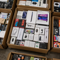 Boîte mystère d'appareils électroniques populaires : 100 % téléphones, montres numériques, câbles de charge. Commande d'échantillons prise en charge pour les boutiques transfrontalières.