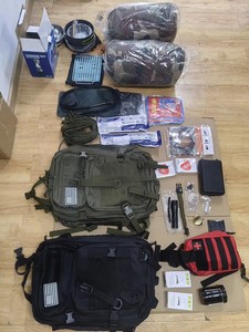 Bolsa de emergencia para 2 personas, 72 horas, táctica Oxford, impermeable, mochila de 15L, equipo de emergencia de supervivencia, utensilios de cocina, primeros auxilios - Product Image 4