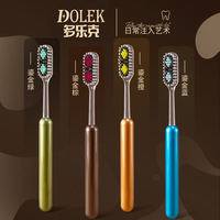 Coffrets cadeaux de luxe Têtes de brosse interchangeables Poils souples élastiques en spirale Grattoir à langue haut de gamme Brosse à dents pour maison adulte