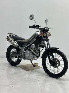 Motocicleta <span class=keywords><strong>Yamaha</strong></span> XG250 Tricker <span class=keywords><strong>250</strong></span>, Motor de 4 <span class=keywords><strong>Tiempos</strong></span> Refrigerado por Aire, Bajo Consumo de Combustible, Peso Ligero de 127 kg, Todoterreno - Product Image 2